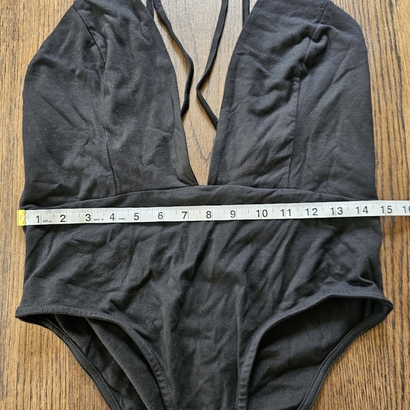 Haoduoyi Saige Black Plunge Strappy Bodysuit Size Womens XL NEW with Tags - Picture 9 of 13
